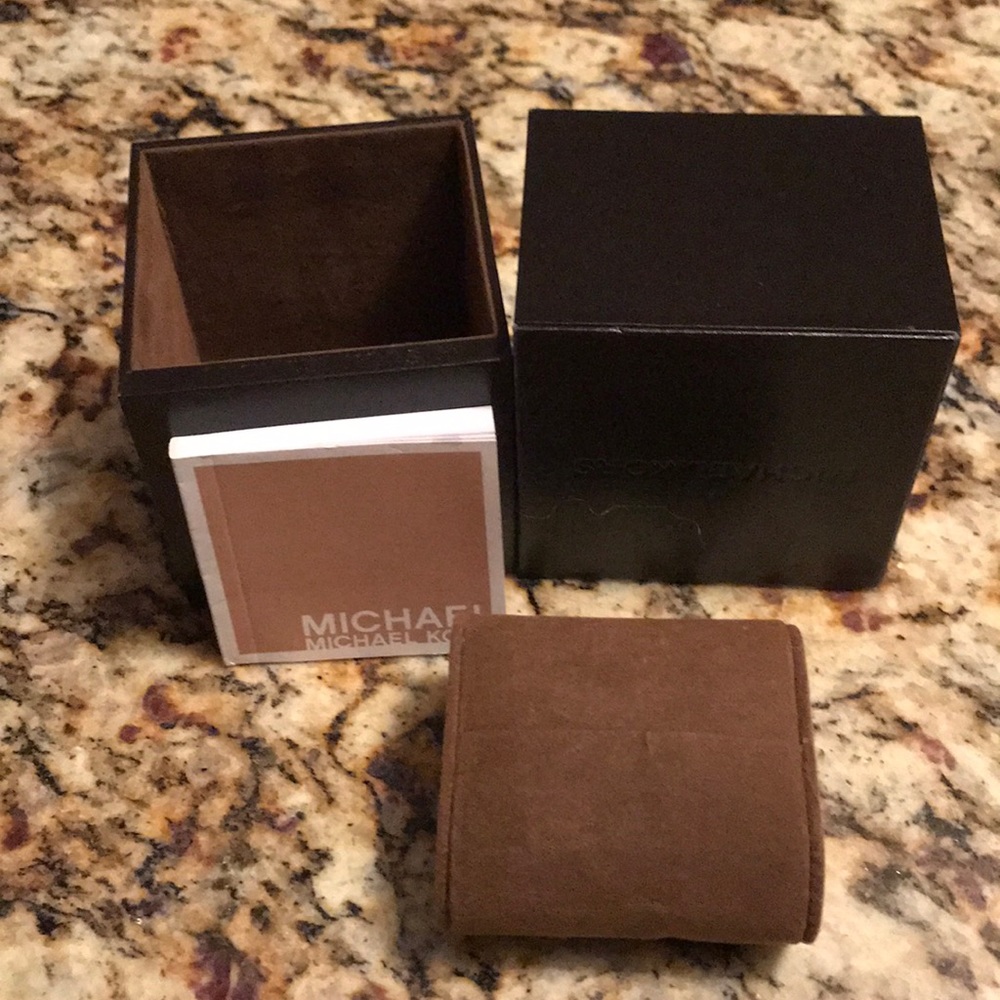 Michael Kors Watch box